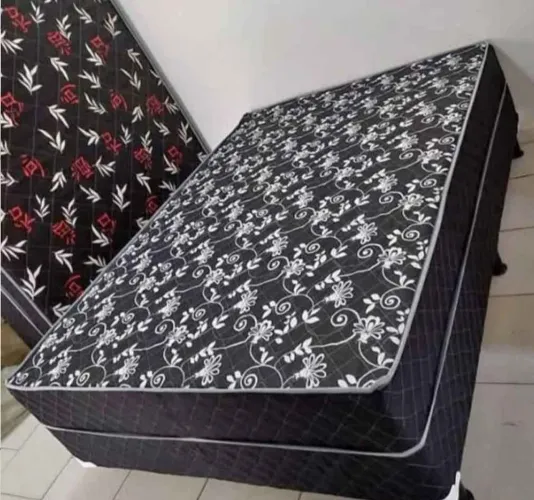 Camas box e colchão! Frete grátis e só paga na hora da entrega