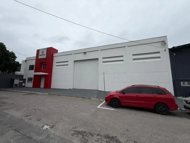 Galpão Comercial de Alto Padrão para Locação no Bairro Ariribá Balneário Camboriú