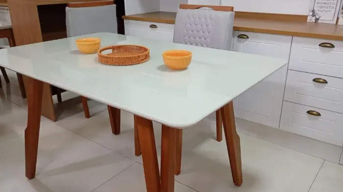 MESA ELEGANCE, mede 90x140 + 4 cadeiras na promoção , no veludo cinza.