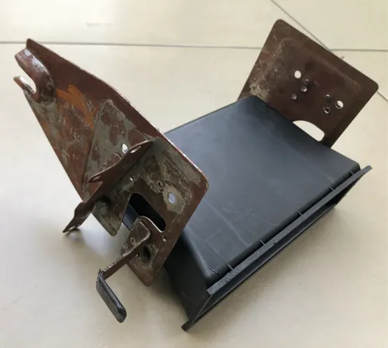 Suporte rádio original Mitsubishi eclipse 1995 a 1998 