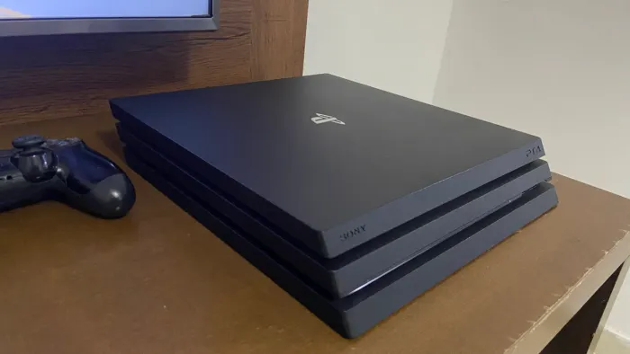 PS4 Pro - Desbloqueado