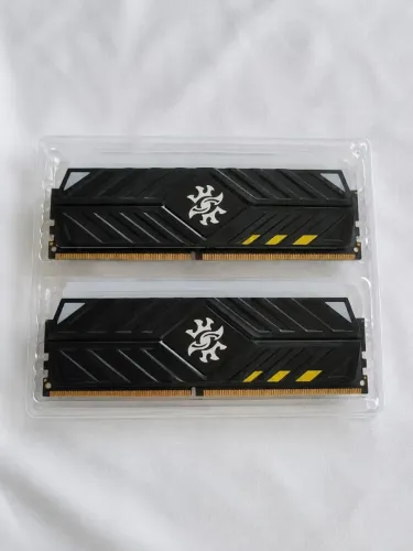 Memória RAM XPG Spectrix D41 TUF RGB, 16GB (2x8GB), 3200MHz, DDR4, CL16, Preto