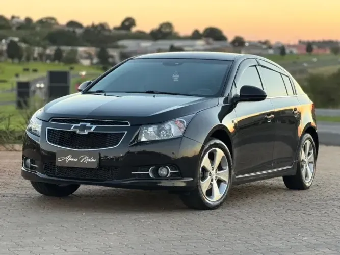 Chevrolet Cruze HB Sport LT 1.8 16V Flexp. 5P AUT 2013