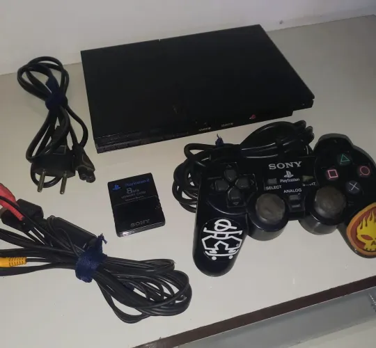 PlayStation 2 - Com cabos, memory card, manual e controle, tudo ORIGINAL 