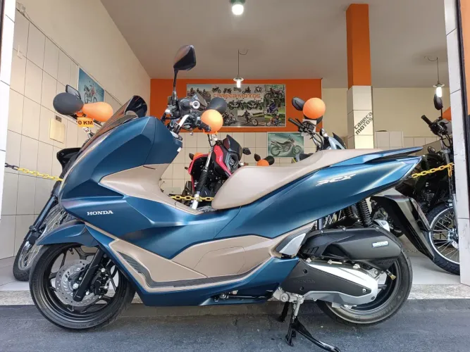 PCX 160 DLX 2024 azul
