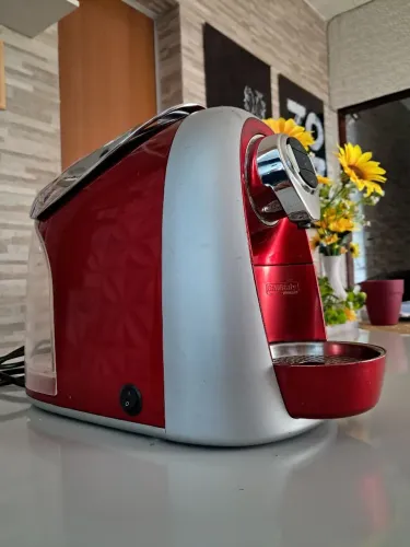 Cafeteira de cápsulas 3 corações