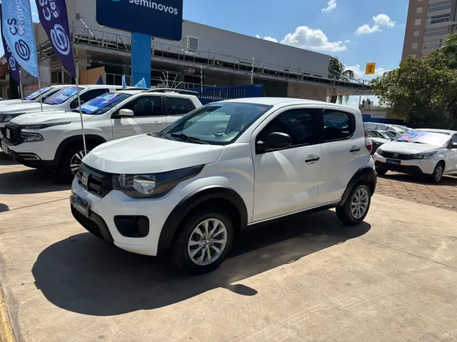 Fiat Mobi Like 1.0 Fire Flex 5P. 2021