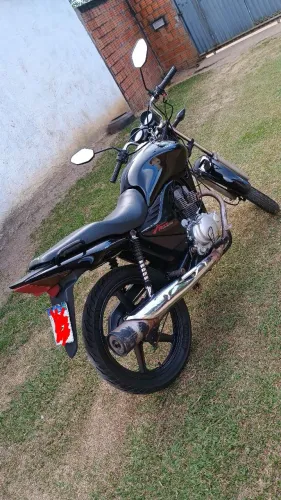 Vende-se Honda GC 150 fan, com partida elétrica