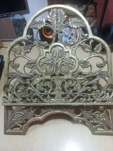 PORTA-BÍBLIA / PORTA-LIVROS EM BRONZE MACIÇO ?(Trazida de Padova - Itália)