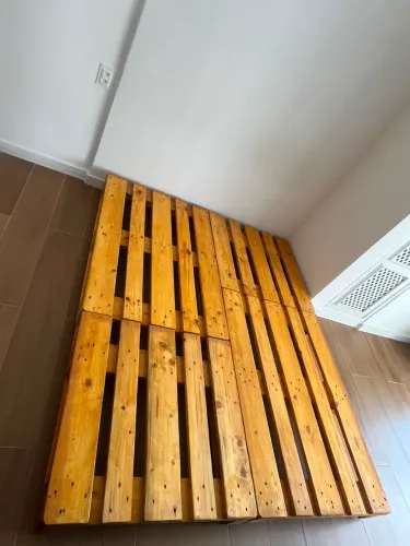 Pallet de base para cama Queen