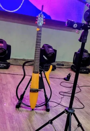 VIOLÃO YAMAHA SYLENT 