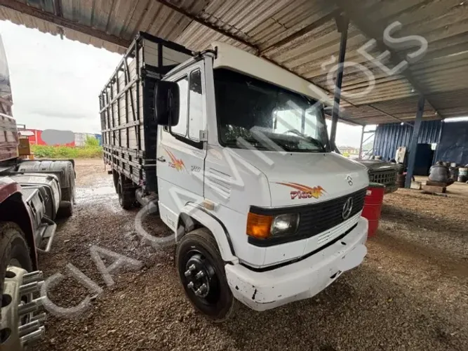 MB 710 1997 GAIOLA BOIADEIRO 4,50M