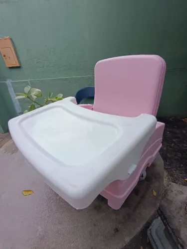 Cadeirinha de alimentação