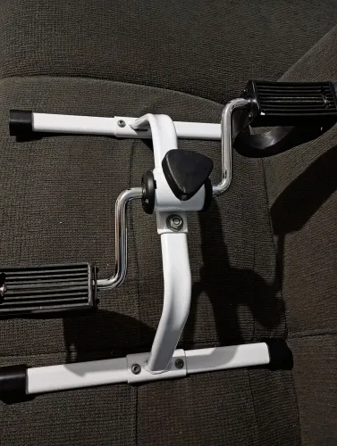 Mini bicicleta Ergométrica de pedal para Fisioterapia 