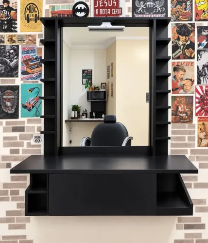 Balcão para barbearia personalizado em MDF revestido,de altíssima qualidade com espelho.