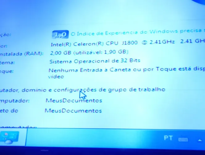 Cpu ddr 3 2 giga de memória 250 hd