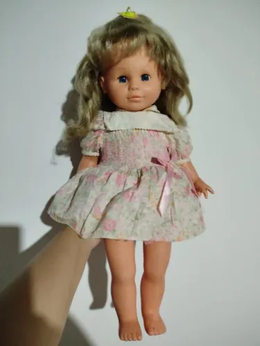 Boneca Molly da Estrela anos 80
