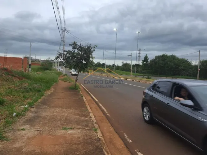 Terreno à venda em Santa Bárbara D'Oeste, Jardim Alphacenter