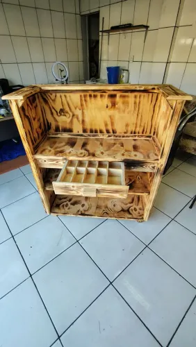 Balcão cobrança com gaveta de madeira 