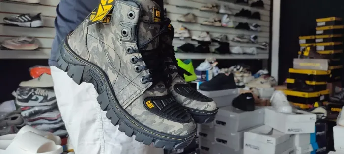 Bota Caterpillar Camuflada - Linha Premium!
