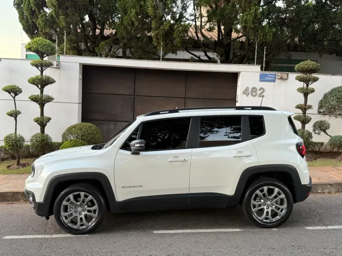 Jeep Renegade Long. T270 1.3 TB 4X2 Flex Aut. 2025