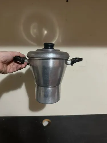 Cuscuzeira média de alumínio 