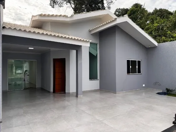 Casa - Paranavaí - 4 Quartos - Cozinha Planejada - Direto Proprietário