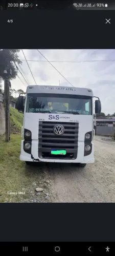 Vendo VW Constellation 24-250 2007 com munck PHD 12005 ano 2012