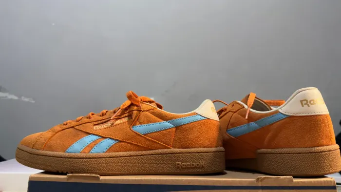 Club C Grounds UK 'Terracotta Cyan'