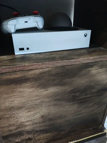 Xbox série S + 2 controle + HD externo