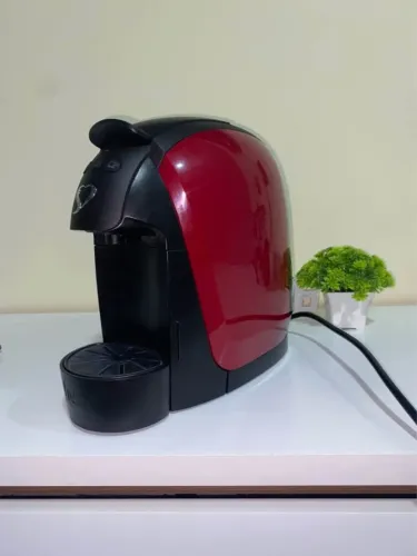 MÁQUINA DE CAFÉ EXPRESSO