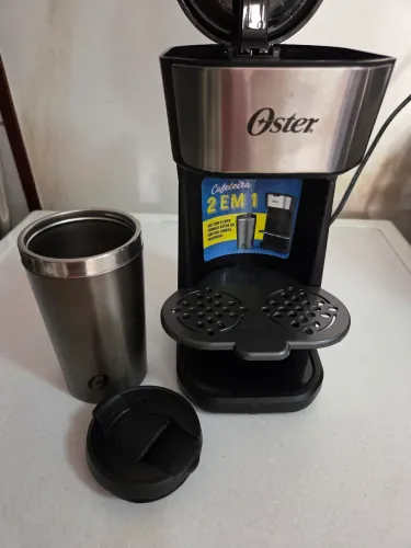 Cafeteira 2 em 1 Oster - Excelente Estado