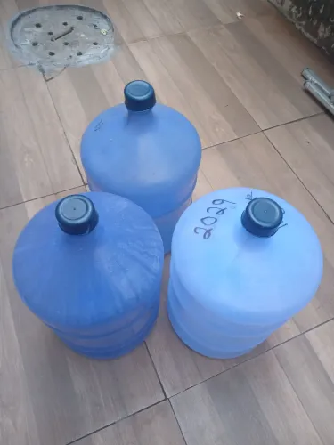 ||Vendo 3 Garrafões D'água Na Validade 26/29||