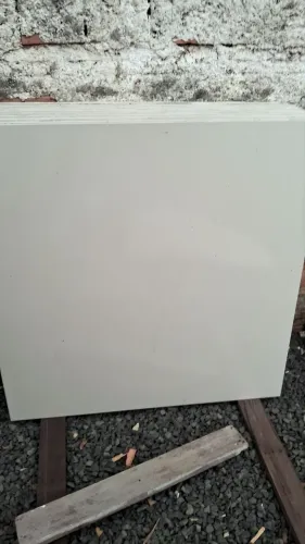 Pisso porcelanato 100×100 MT