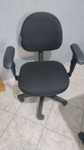 2 Cadeiras escritório