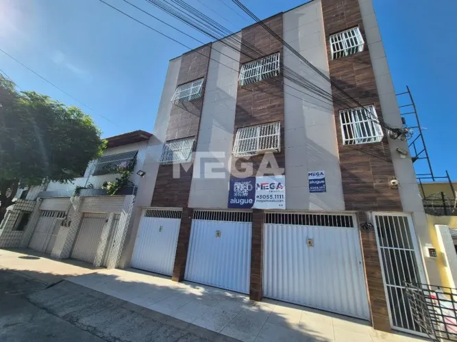 Apartamento com 2 quartos no bairro Álvaro Weyne em Fortaleza, CE