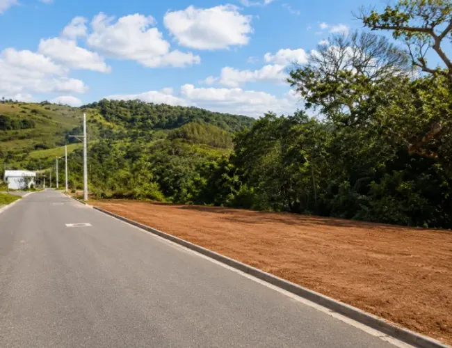 VENDE-SE TERRENO MORRO DOCE | 5x16 80m2