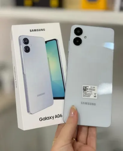 Celular Novo - Samsung A06 - White - 128Gb/4 - Oferta de Janeiro