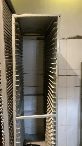 Armário para pizza