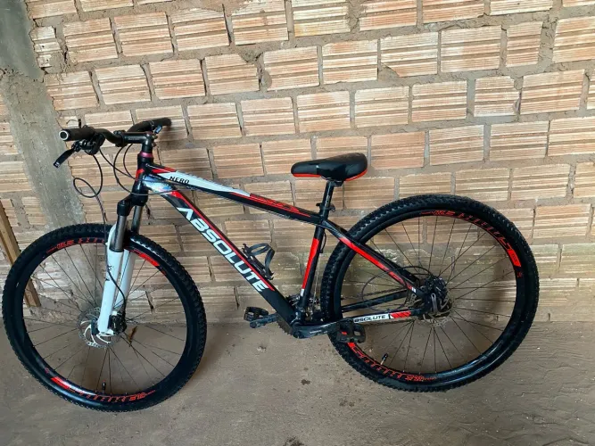 Bicicleta absolute nero