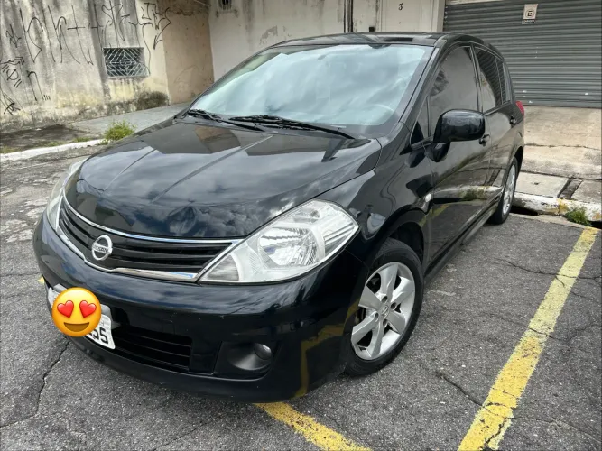 Nissan Tiida SL 1.8/1.8 Flex 16V Aut. 2013