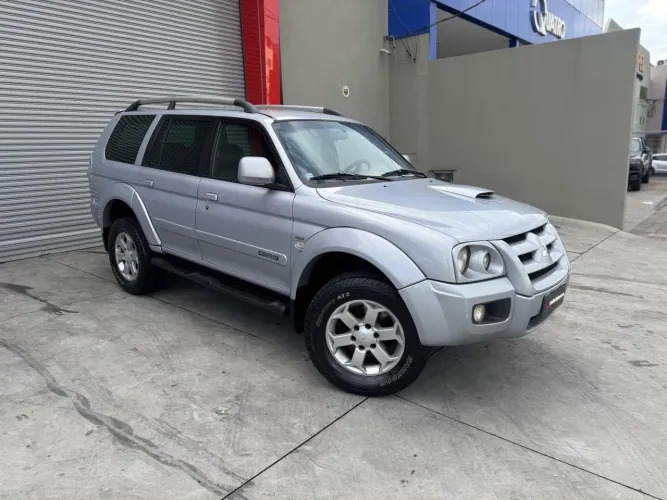 Mitsubishi Pajero Sport 3.0 4X2 V6 24V 2010