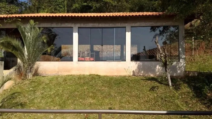 Chácara com 5 dormitórios à venda, 16000 m² por R$ 1.400.000,00 - Limoeiro - Londrina/PR