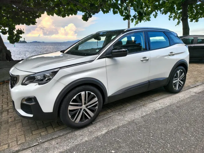 Peugeot 3008 Allure 1.6 Turbo 16V 5P Aut. 2020