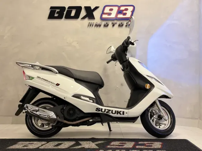 Suzuki Burgman 2014