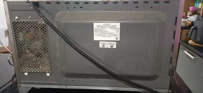 Micro-ondas com defeito