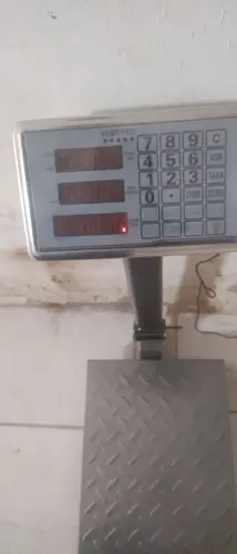 Balança Plataforma 400kg S/haste Coluna Bivolt Bateria Nova