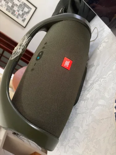 JBL BOOMBOX