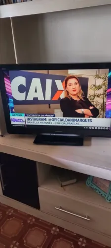 Televisão LCD Panasonic 32"
