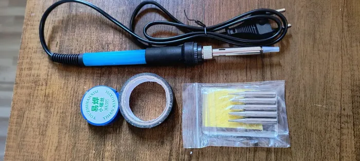 Kit Ferro de solda + stanho+ fita isolante e 5 pontas 